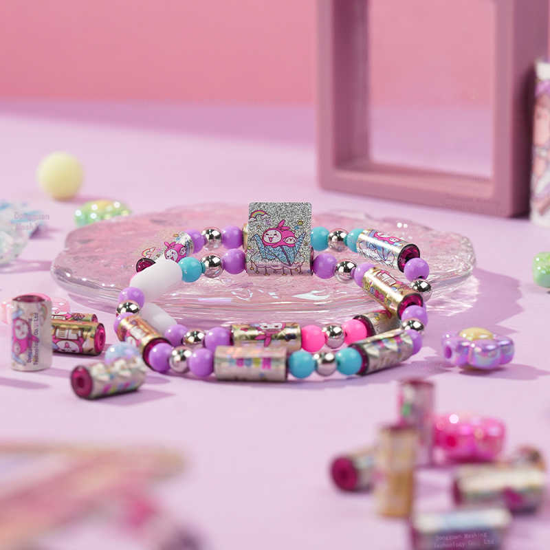 Fashion bracelets with roll stickers